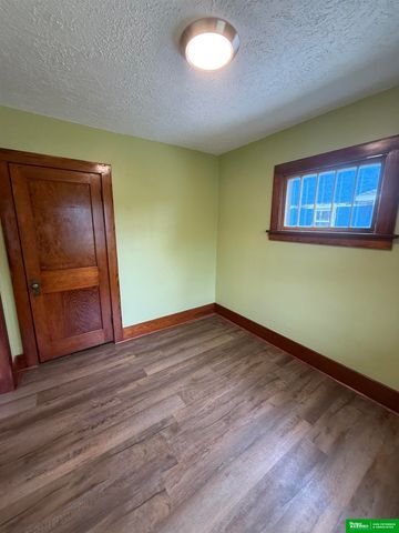 835 W 8th Street, Fremont, NE 68025