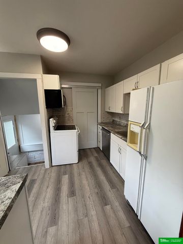 835 W 8th Street, Fremont, NE 68025