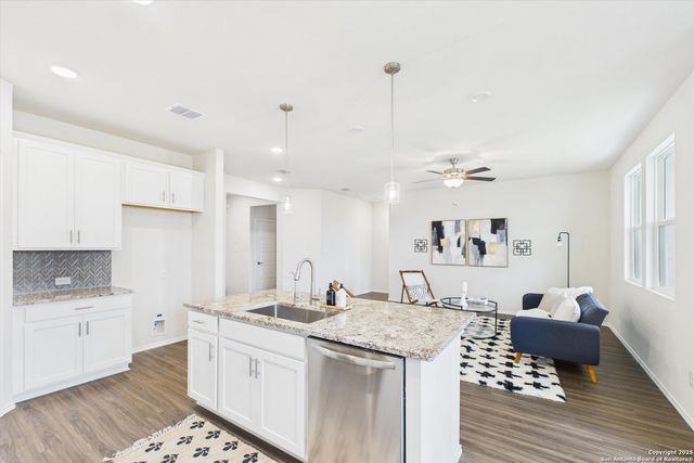 10534 Briceway Club, San Antonio, TX 78254