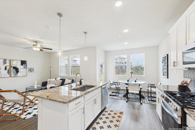 10534 Briceway Club, San Antonio, TX 78254