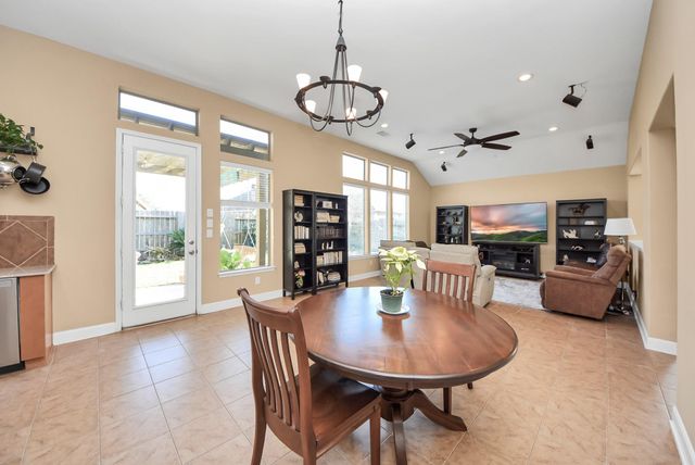 2812 Soffiano Lane, League City, TX 77573