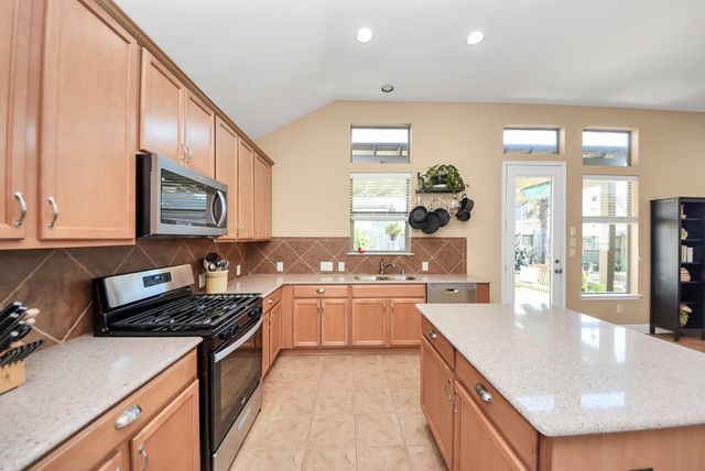 2812 Soffiano Lane, League City, TX 77573