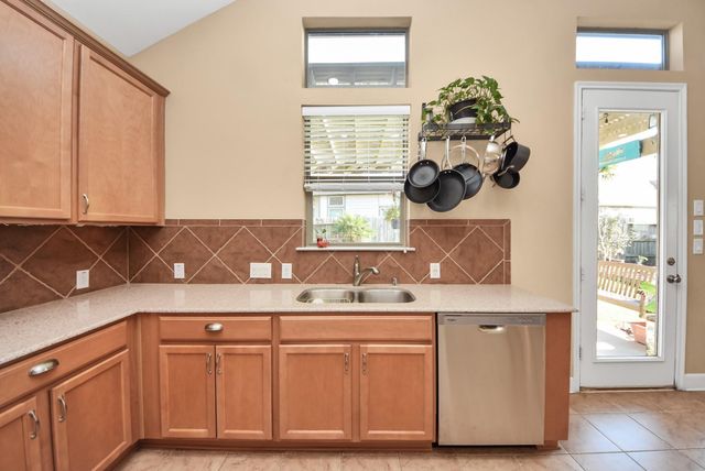 2812 Soffiano Lane, League City, TX 77573