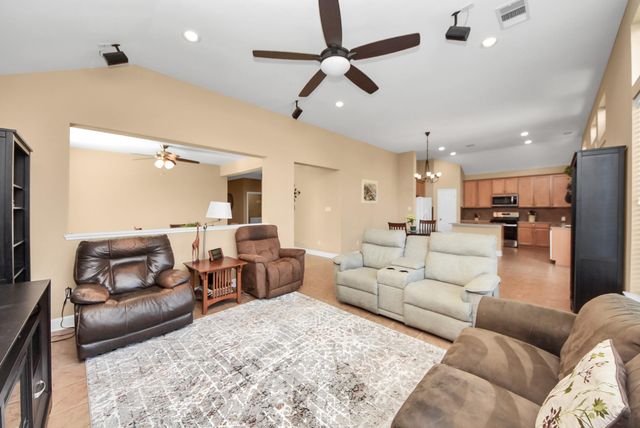 2812 Soffiano Lane, League City, TX 77573