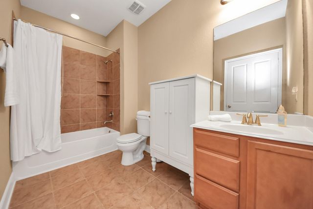 2812 Soffiano Lane, League City, TX 77573