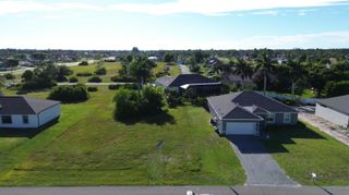 2012 NW 24th Place, Cape Coral, FL 33993