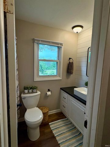 7104 S Hibiscus Drive, Muncie, IN 47302