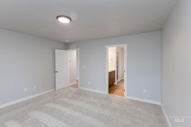 3310 S Maple Ranch Way, Nampa, ID 83686