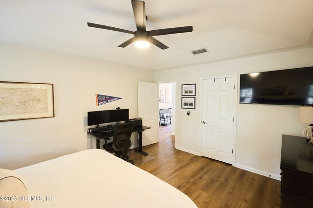 1868 ROYAL FERN Lane, Jacksonville Beach, FL 32250