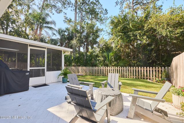 1868 ROYAL FERN Lane, Jacksonville Beach, FL 32250