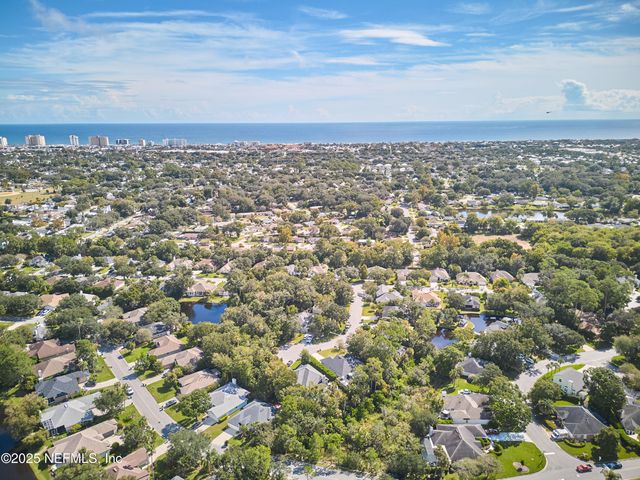 1868 ROYAL FERN Lane, Jacksonville Beach, FL 32250
