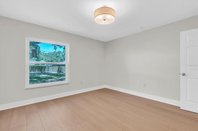 714 3RD AVENUE NE, Largo, FL 33770