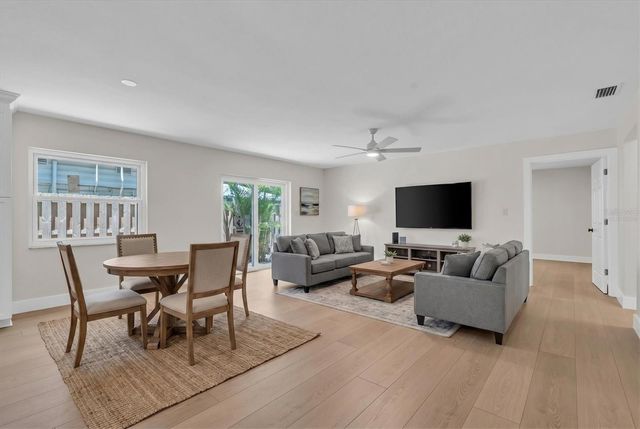 714 3RD AVENUE NE, Largo, FL 33770