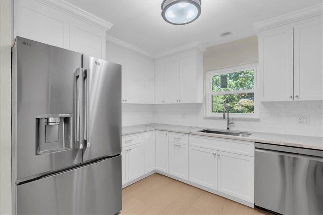 714 3RD AVENUE NE, Largo, FL 33770