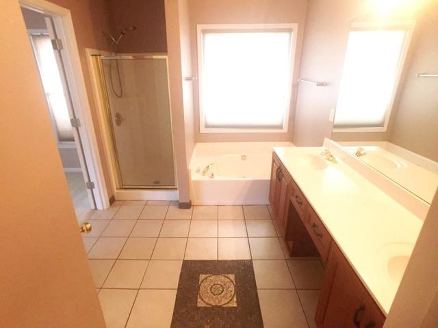 2562 Fairlawn Downs NW, Kennesaw, GA 30144