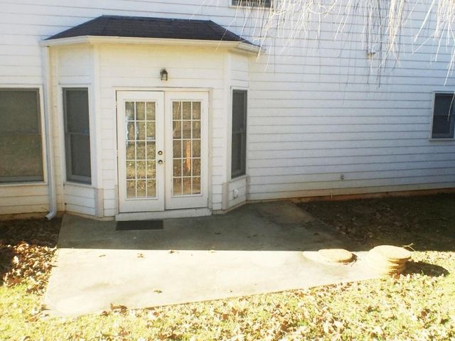 2562 Fairlawn Downs NW, Kennesaw, GA 30144