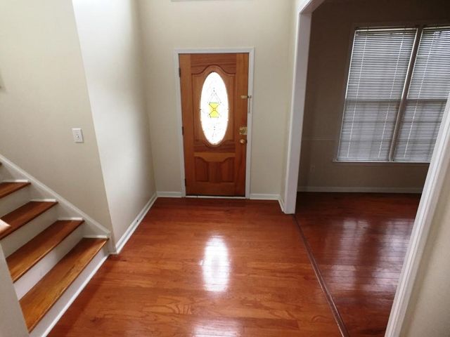 2562 Fairlawn Downs NW, Kennesaw, GA 30144
