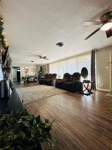 188 Grammar Road, Houston, TX 77047