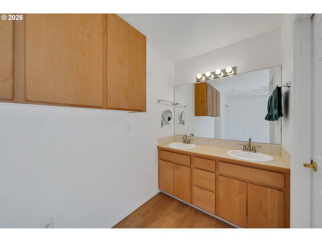 6455 MAIN St, Bay City, OR 97107