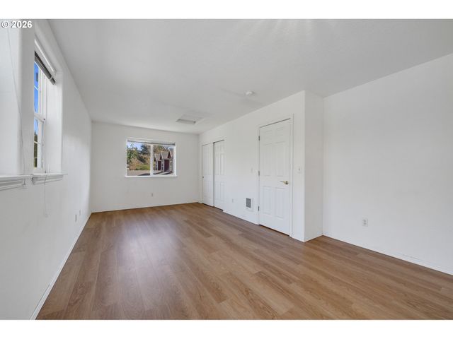 6455 MAIN St, Bay City, OR 97107