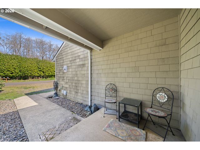 6455 MAIN St, Bay City, OR 97107