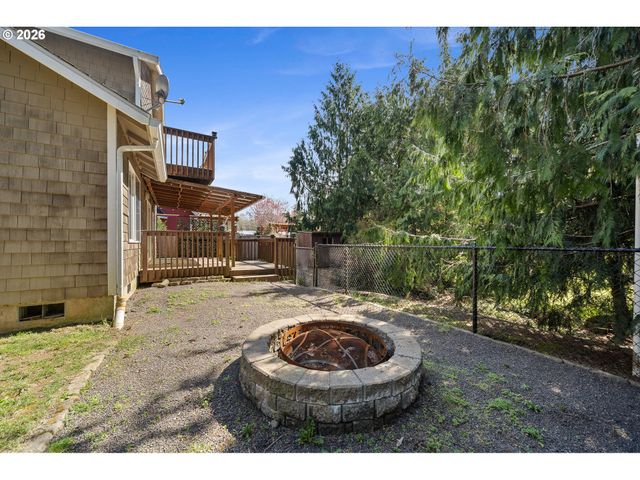 6455 MAIN St, Bay City, OR 97107