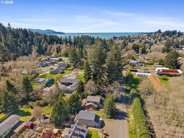 6455 MAIN St, Bay City, OR 97107