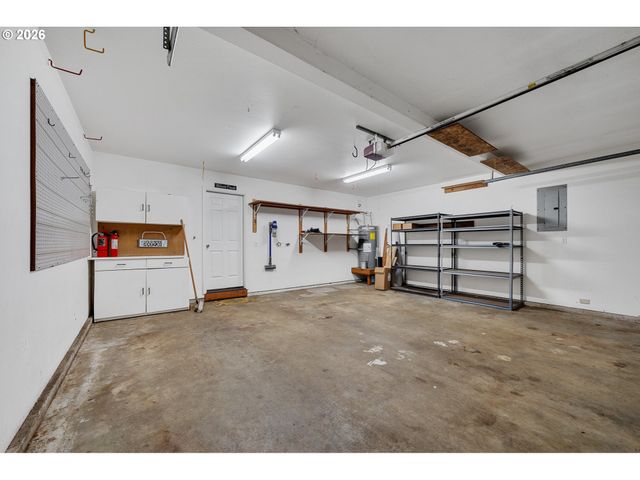 6455 MAIN St, Bay City, OR 97107