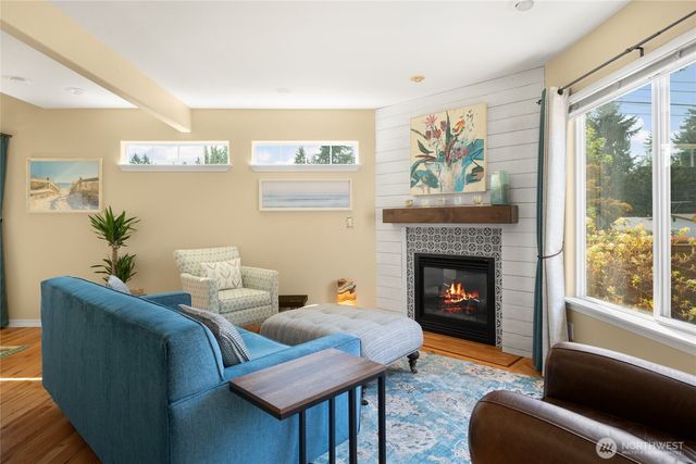 16267 16th Avenue SW, Burien, WA 98166