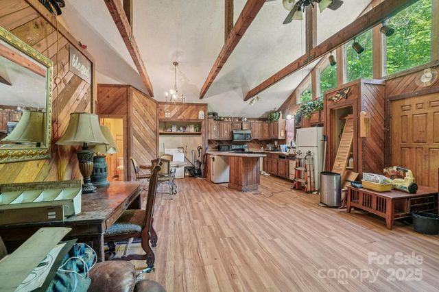 67 Sky Drive, Maggie Valley, NC 28751