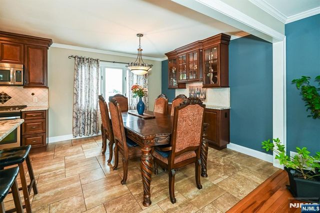 2 Eden Place, Wayne, NJ 07470