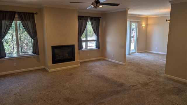 3248 Sudbury Rd, Cameron Park, CA 95682