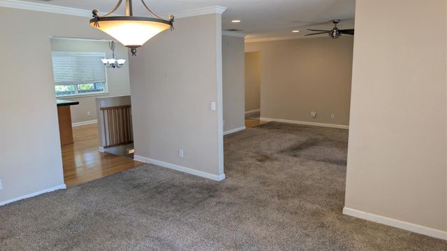 3248 Sudbury Rd, Cameron Park, CA 95682