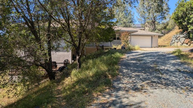 3248 Sudbury Rd, Cameron Park, CA 95682