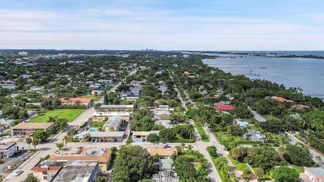 1331 S Palmway, Lake Worth Beach, FL 33460