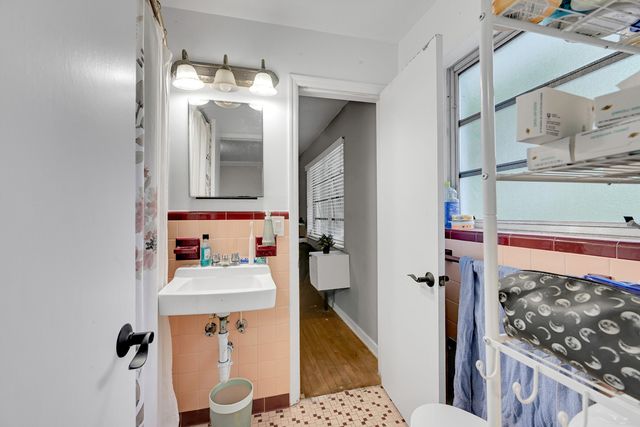 1331 S Palmway, Lake Worth Beach, FL 33460