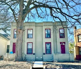 842 16th Street 4, Des Moines, IA 50314