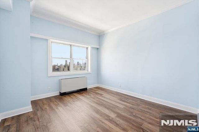 6600 Boulevard East 23C, West New York, NJ 07093