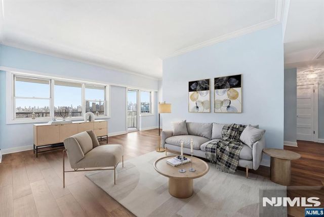 6600 Boulevard East 23C, West New York, NJ 07093