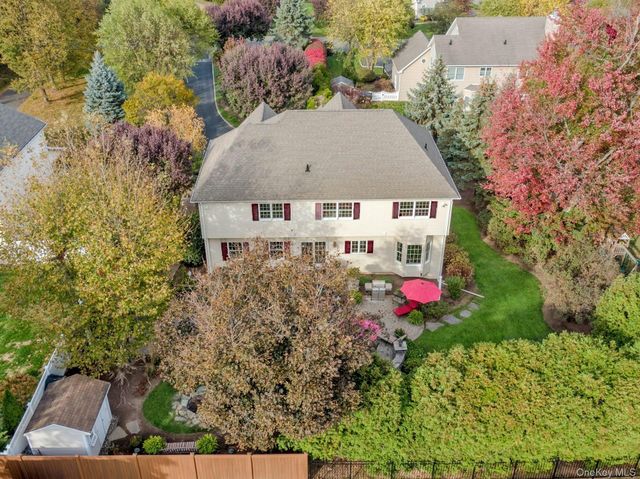 38 Shorn Drive, Blauvelt, NY 10913