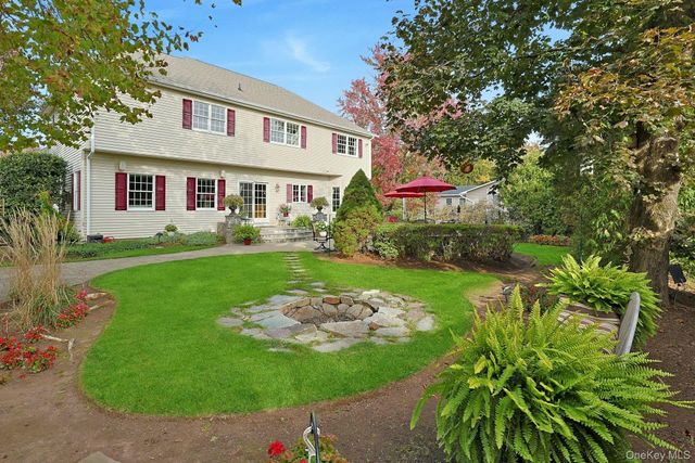 38 Shorn Drive, Blauvelt, NY 10913