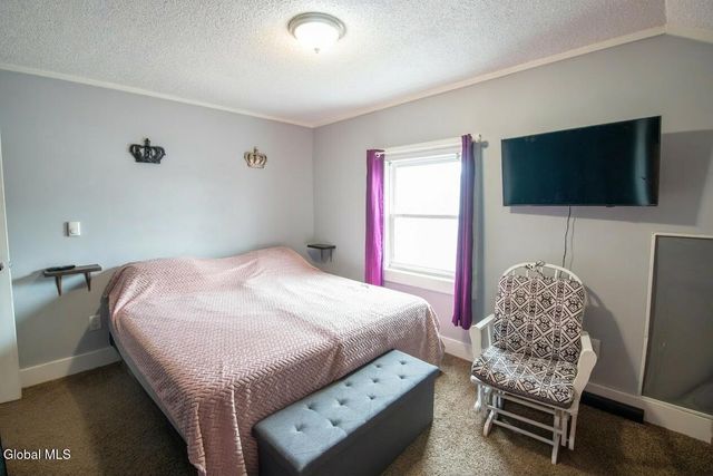 7 Lincoln Avenue, Fort Edward, NY 12828