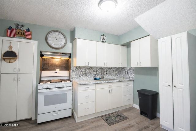 7 Lincoln Avenue, Fort Edward, NY 12828