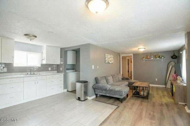 7 Lincoln Avenue, Fort Edward, NY 12828