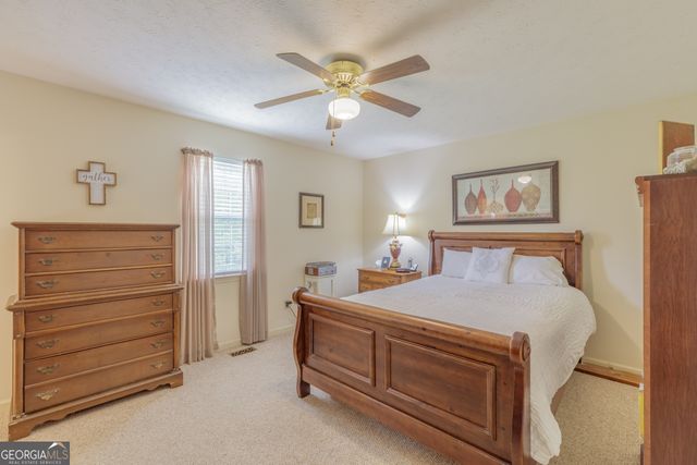 489 Misty Ridge Lane, Ringgold, GA 30736