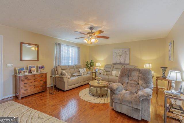 489 Misty Ridge Lane, Ringgold, GA 30736