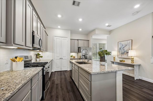 11004 Mikula Drive, Houston, TX 77043