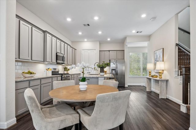 11004 Mikula Drive, Houston, TX 77043