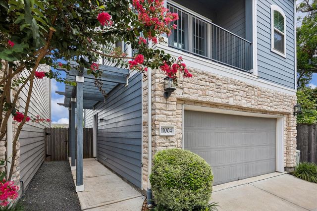 11004 Mikula Drive, Houston, TX 77043