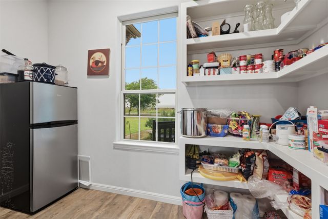 265 County Road 1105, Rio Vista, TX 76093